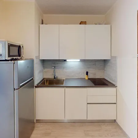 Climatise Au Calme, Proche Et Commerces - Fr-1-196-341 Apartmán *