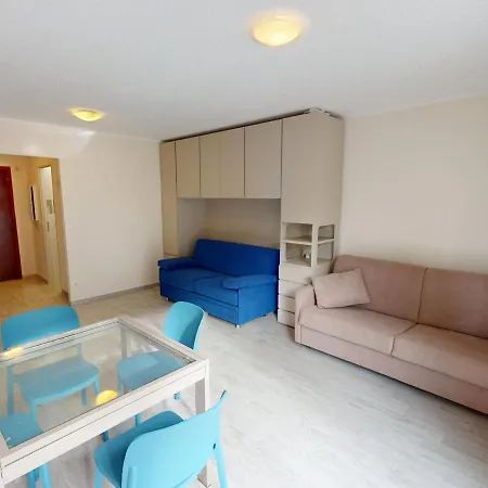 Apartment Climatise Au Calme, Proche Et Commerces - Fr-1-196-341